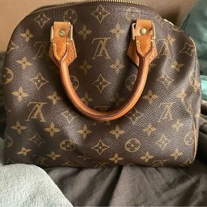 Authentic Louis Vuitton $800